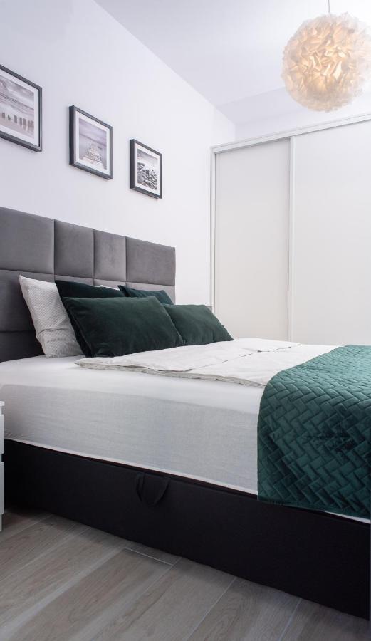 Apartament Happy